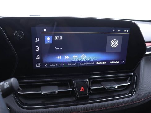 Used 2025 Chevrolet TrailBlazer RS w/ Driver Confidence Package FWD image 8