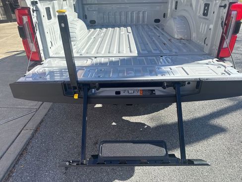 New 2026 Ford F350 Platinum w/ Tremor Off-Road Package AWD/4WD image 22