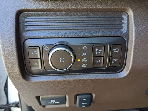 New 2025 Ford F350 King Ranch w/ Chrome Package image 19