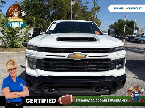 Used 2024 Chevrolet Silverado 2500 Custom w/ Custom Value Package AWD/4WD image 3