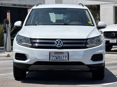 Used 2017 Volkswagen Tiguan S FWD image 9