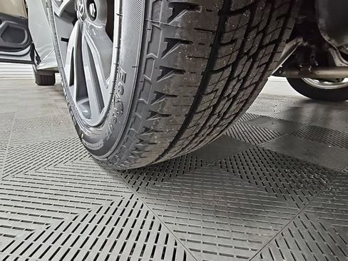 Used 2024 Honda Odyssey Touring image 42