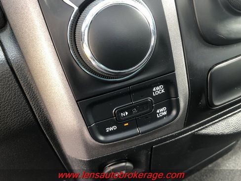 Used 2013 RAM 1500 Tradesman w/ Popular Equipment Group AWD/4WD image 15