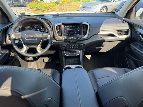 Used 2023 GMC Terrain Denali AWD/4WD image 12