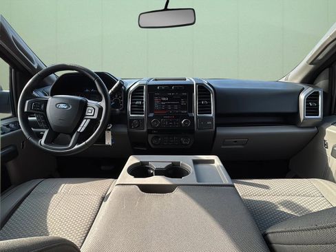 Used 2015 Ford F150 XLT w/ Equipment Group 302A Luxury image 23