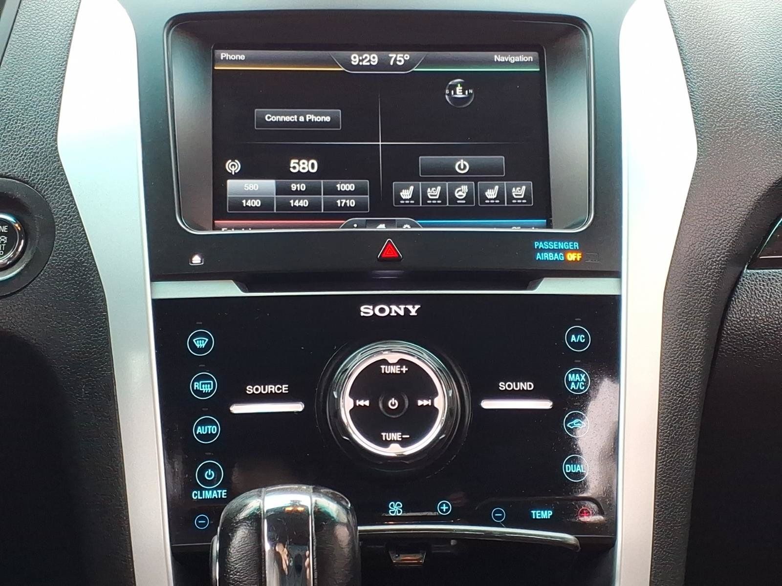 Used 2015 Ford Explorer Limited w/ Equipment Group 302A AWD/4WD image 6