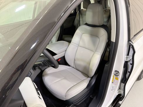 New 2026 Lincoln Aviator 2WD image 10