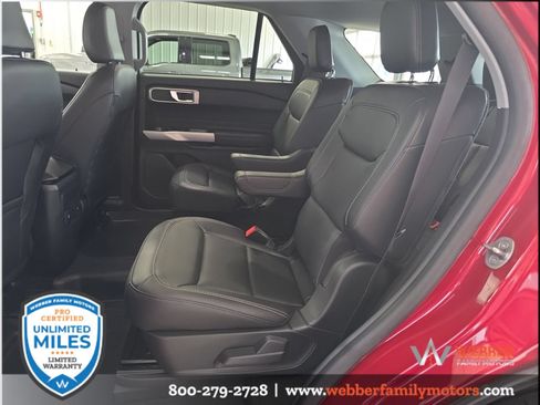 Used 2024 Ford Explorer XLT w/ Equipment Group 202A AWD/4WD image 14