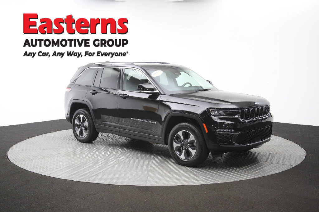 Used 2023 Jeep Grand Cherokee 4WD 4xe image 58