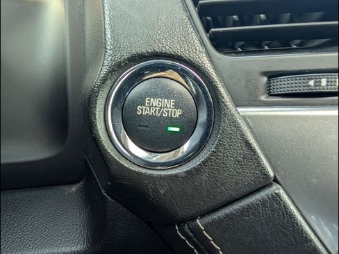 Used 2018 Chevrolet Tahoe LT AWD/4WD image 14