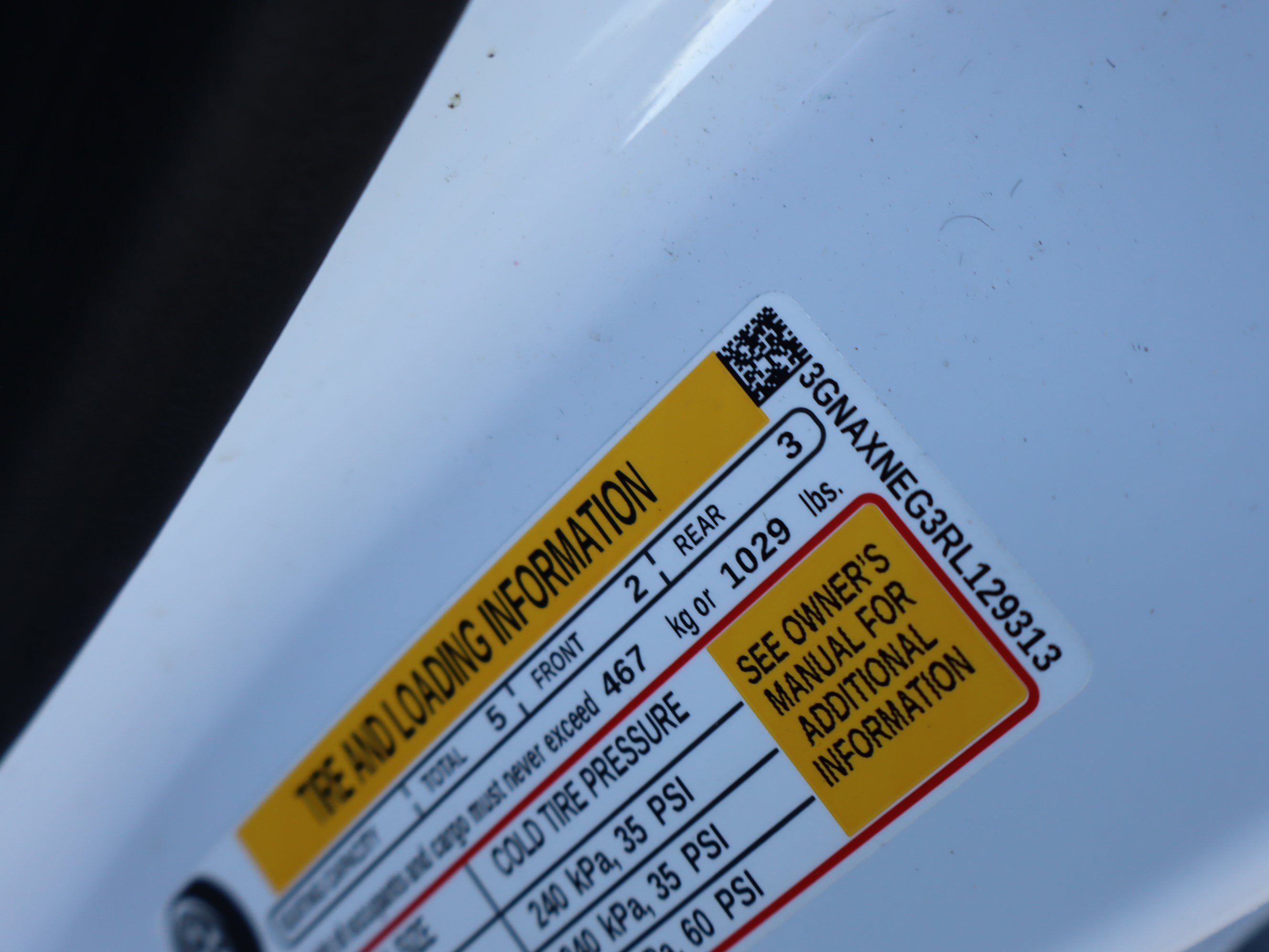 Used 2024 Chevrolet Equinox Premier FWD image 23