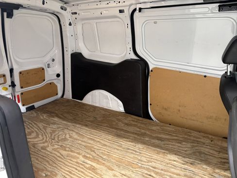 Used 2018 Ford Transit Connect XL image 10