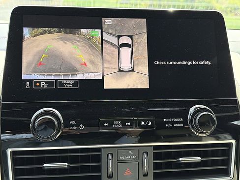 Certified 2024 INFINITI QX80 Sensory image 15