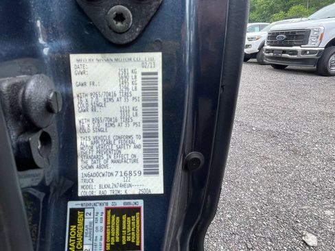 Used 2013 Nissan Frontier SV AWD/4WD image 32