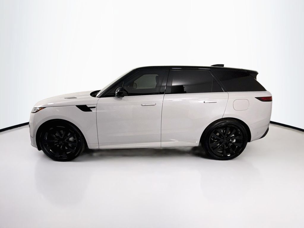 New 2026 Land Rover Range Rover Sport Dynamic SE AWD/4WD image 8