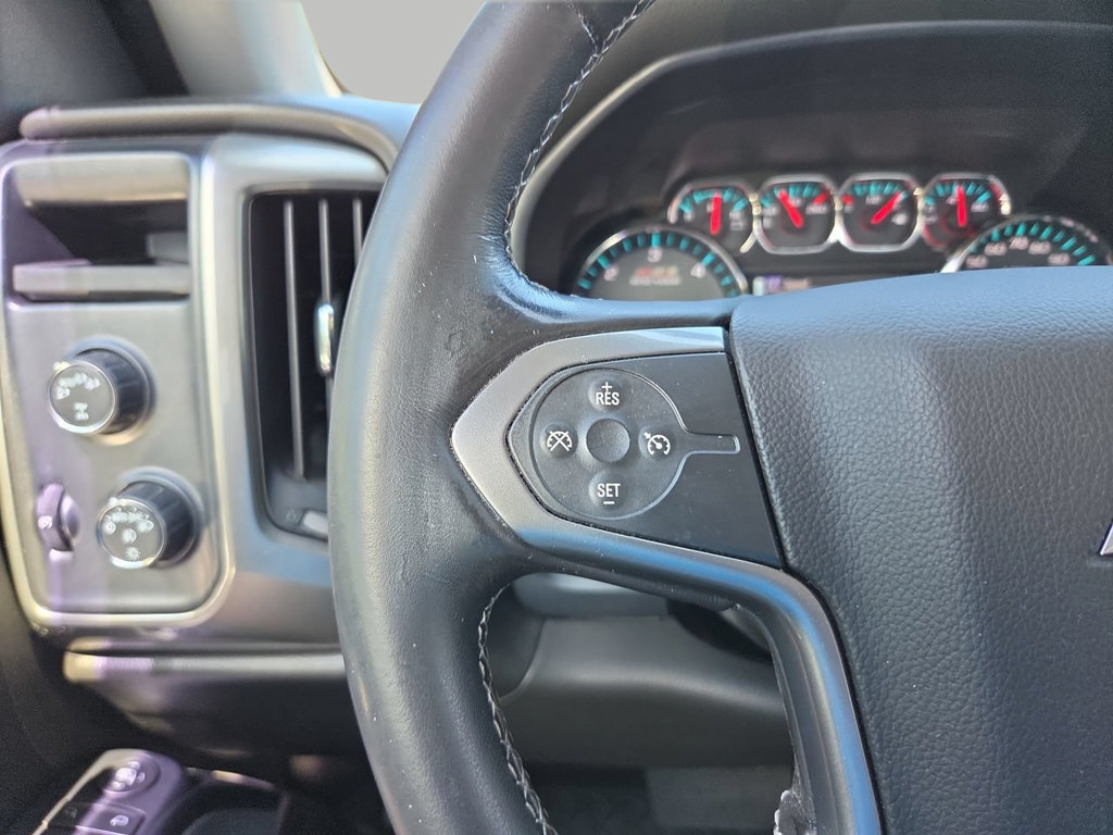 Used 2018 Chevrolet Silverado 1500 LT w/ All Star Edition AWD/4WD image 23
