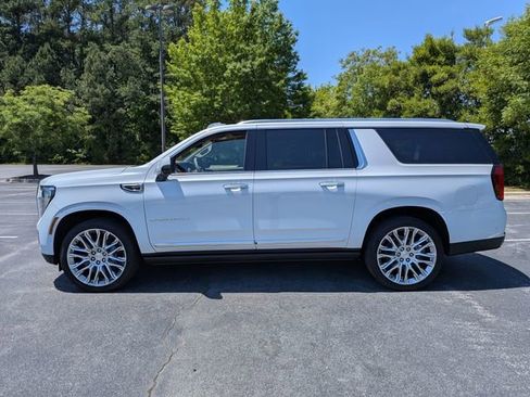 New 2026 GMC Yukon XL Denali AWD/4WD image 6