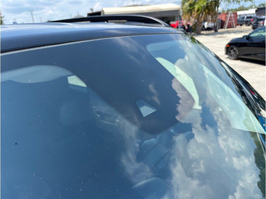 Used 2023 Jeep Renegade Latitude AWD/4WD image 12