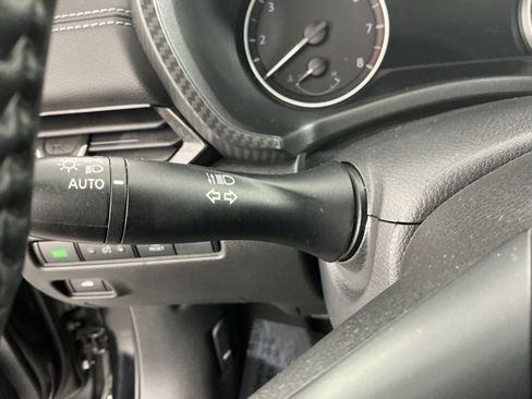 Used 2022 Nissan Sentra SV w/ All-Weather Package image 30