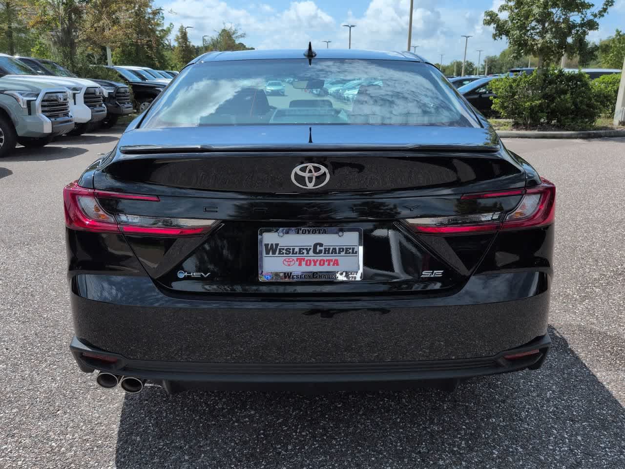 Used 2026 Toyota Camry SE w/ Convenience Package FWD image 5