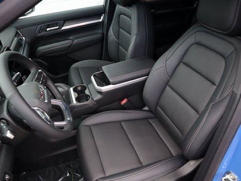 New 2026 GMC Terrain Elevation w/ Elevation Premium Package image 23