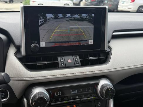 Used 2023 Toyota RAV4 XLE Premium FWD image 16