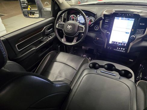 Used 2024 RAM 2500 Laramie AWD/4WD image 45
