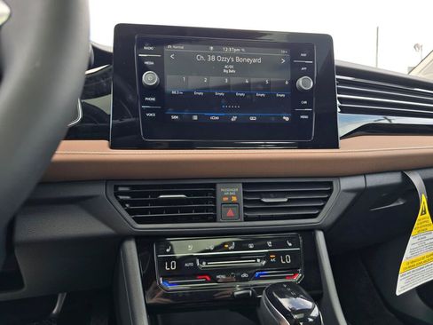 New 2026 Volkswagen Jetta SEL FWD image 25