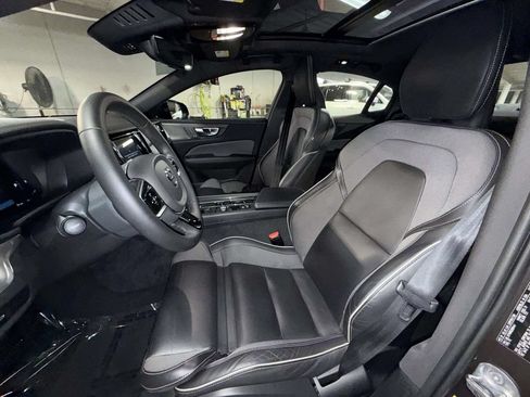 Used 2024 Volvo S60 B5 Ultimate AWD/4WD image 2