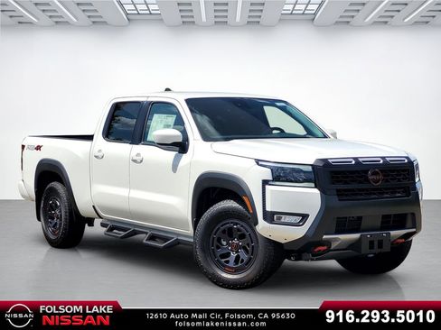 New 2026 Nissan Frontier PRO-4X w/ Tow Package AWD/4WD image 1