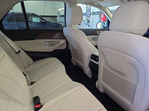 New 2026 Mercedes-Benz GLE 350 4MATIC image 11
