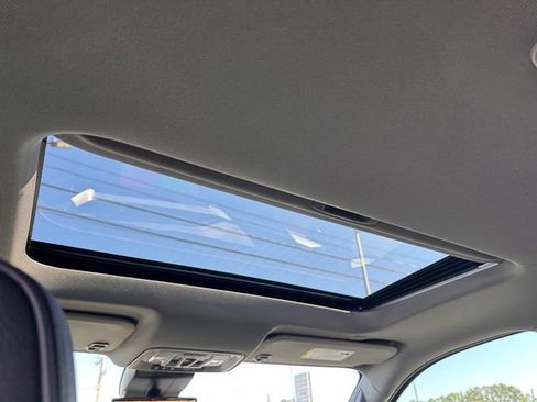 New 2026 GMC Sierra 1500 Denali w/ Denali Reserve Package image 18