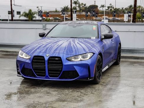 Used 2021 BMW M4 Coupe w/ Executive Package image 4