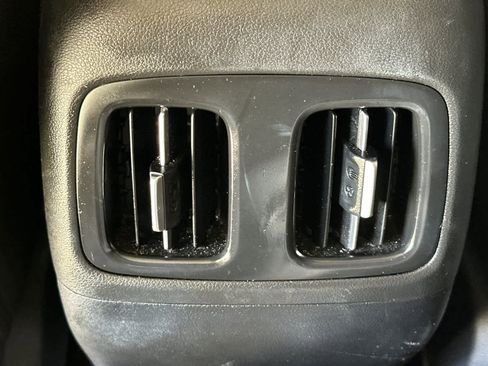 Used 2023 Hyundai Tucson Blue image 14