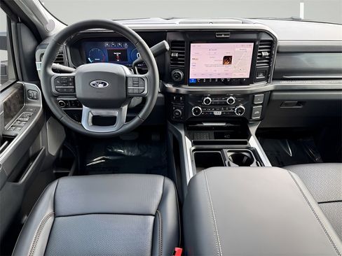 New 2025 Ford F250 Lariat w/ Lariat Ultimate Package image 5