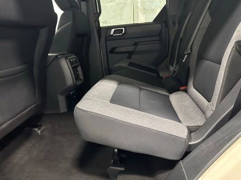 Used 2025 Ford Bronco Big Bend AWD/4WD image 40