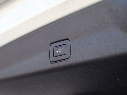 Certified 2023 Chevrolet TrailBlazer RS w/ Sun and Liftgate Package image 53