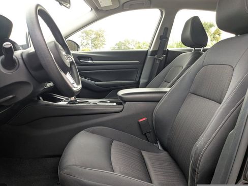 Used 2023 Nissan Altima 2.5 SV image 20