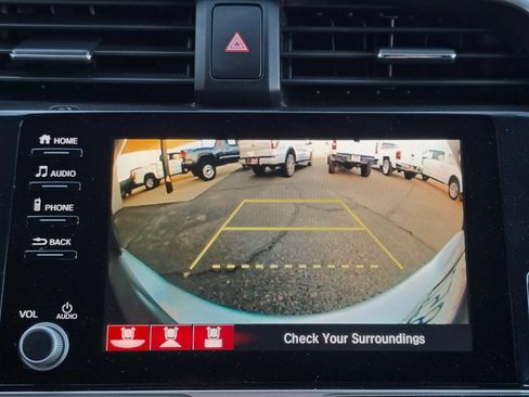 Used 2020 Honda Civic Sport image 12
