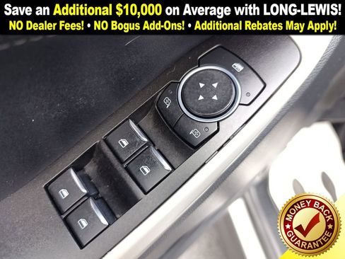 Used 2021 Ford Explorer XLT image 16