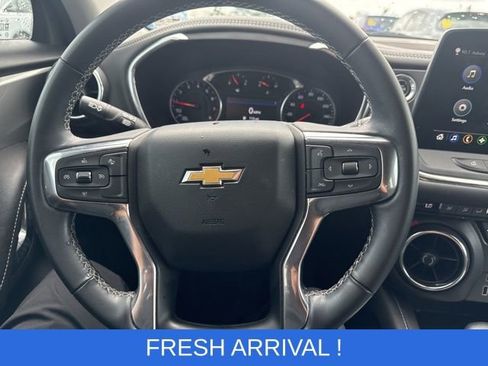 Used 2024 Chevrolet Blazer LT w/ Midnight/Sport Edition image 4