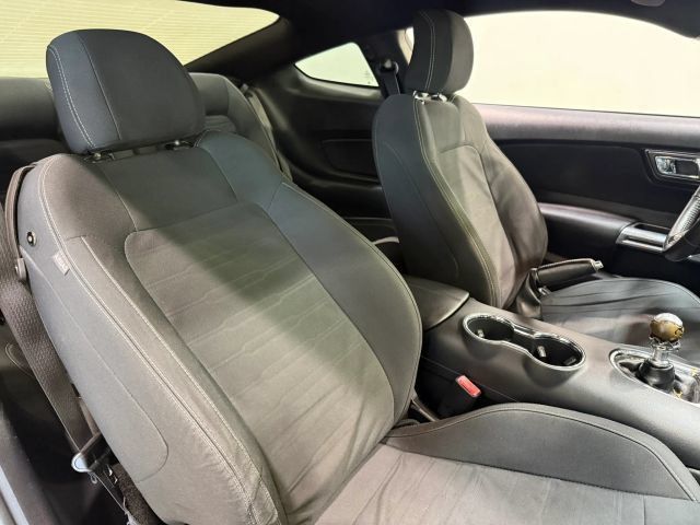 Used 2016 Ford Mustang GT RWD image 22