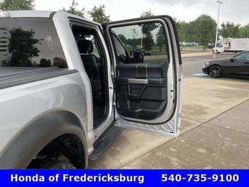 Used 2018 Ford F150 Raptor w/ Equipment Group 802A Luxury AWD/4WD image 13