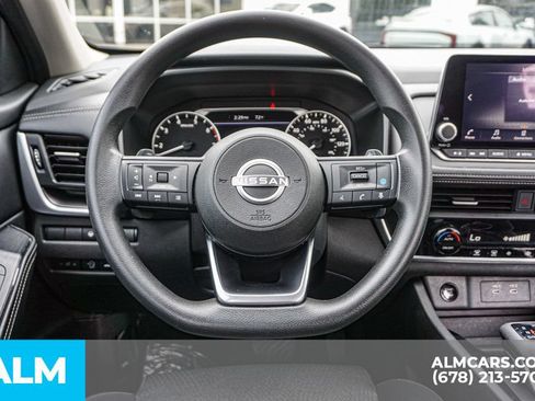 Used 2024 Nissan Rogue SV FWD image 28