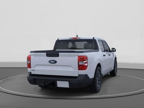 New 2026 Ford Maverick XLT image 8