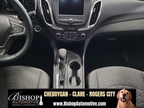 Used 2024 Chevrolet Equinox LT FWD image 22