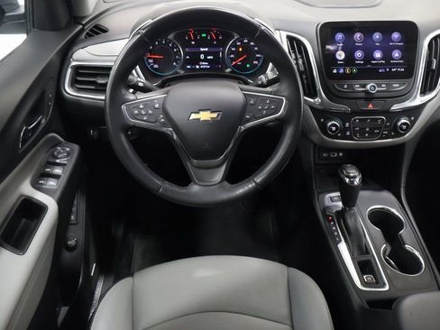 Used 2019 Chevrolet Equinox Premier image 16