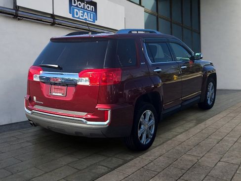 Used 2017 GMC Terrain SLT FWD image 3