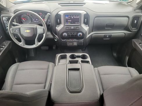 Certified 2022 Chevrolet Silverado 1500 Custom image 14