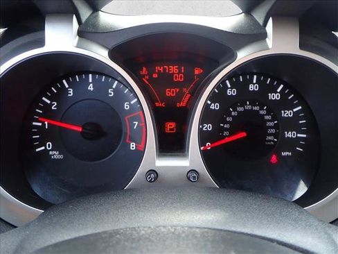 Used 2011 Nissan Juke SV w/ Chrome Pkg image 24